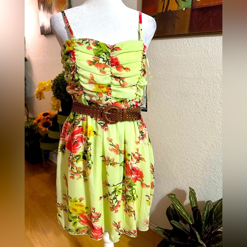 Sequin Hearts green floral belted mini dress size 5
